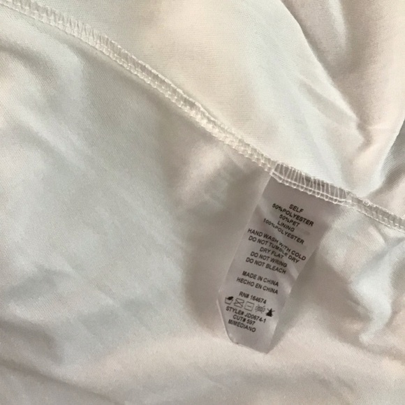 White textured open back dress nwt - Picture 9 of 12